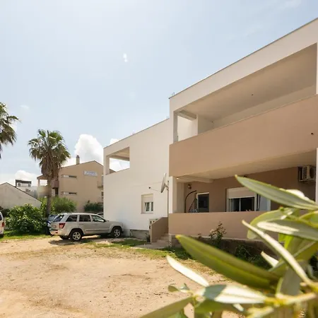 Bibano Apartment